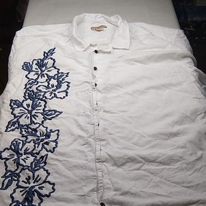 Island passport short sleeve casual button down